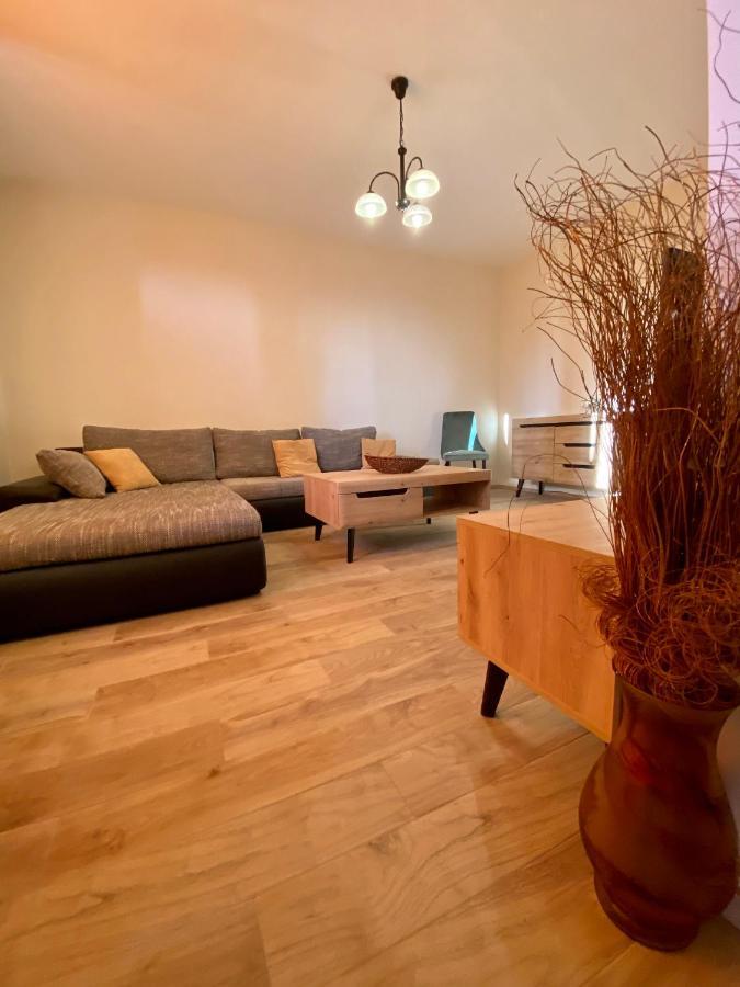 Apartment With Balcony And Free Parking Zadar Bagian luar foto
